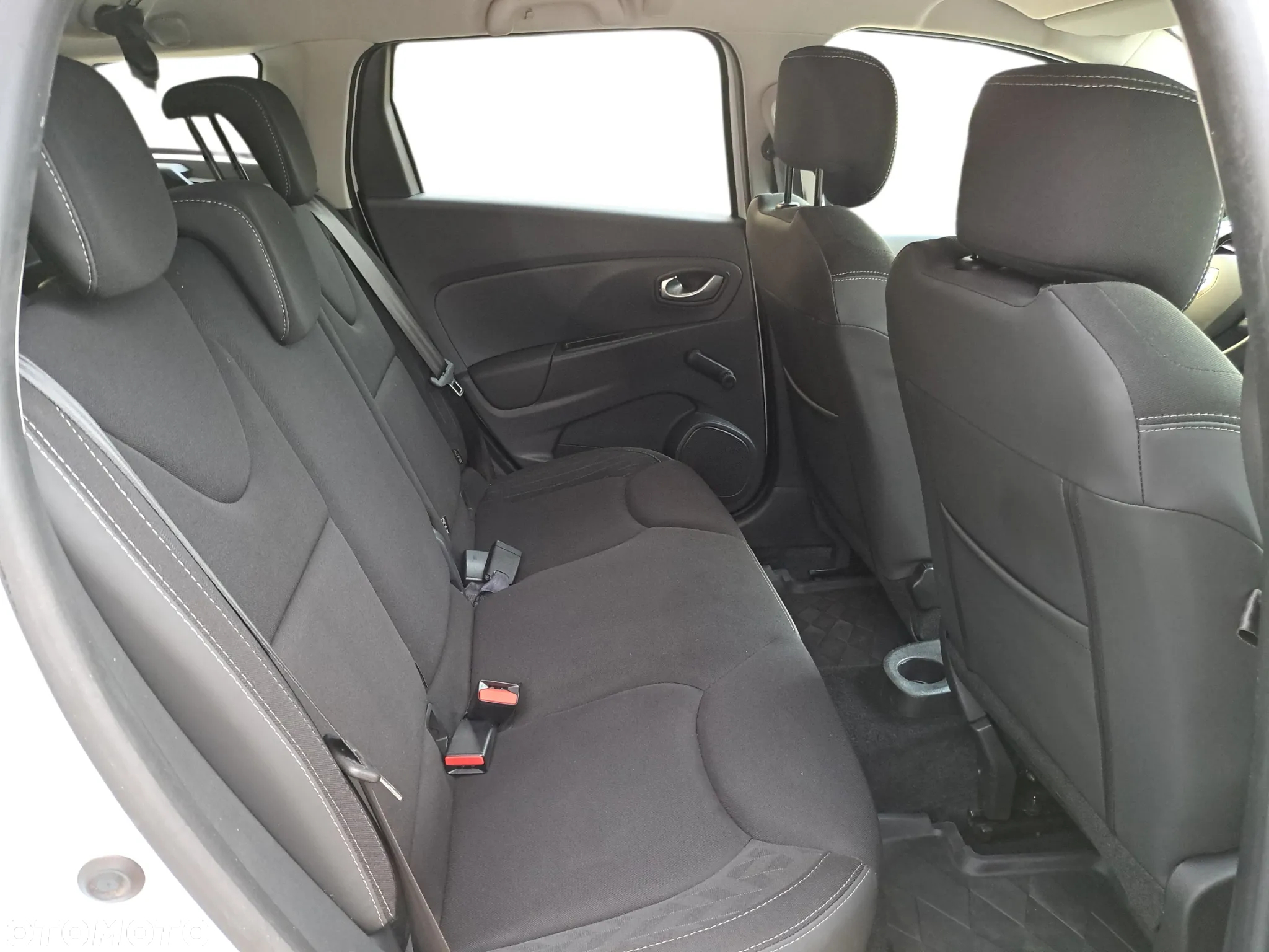 Renault Clio 1.5 dCi Energy Limited - 22