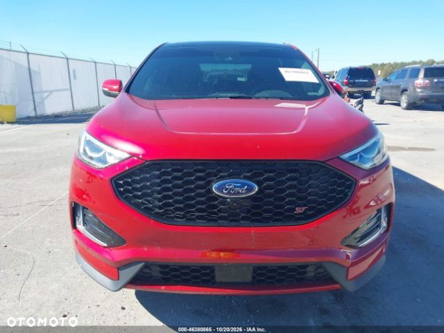 Ford Edge - 8