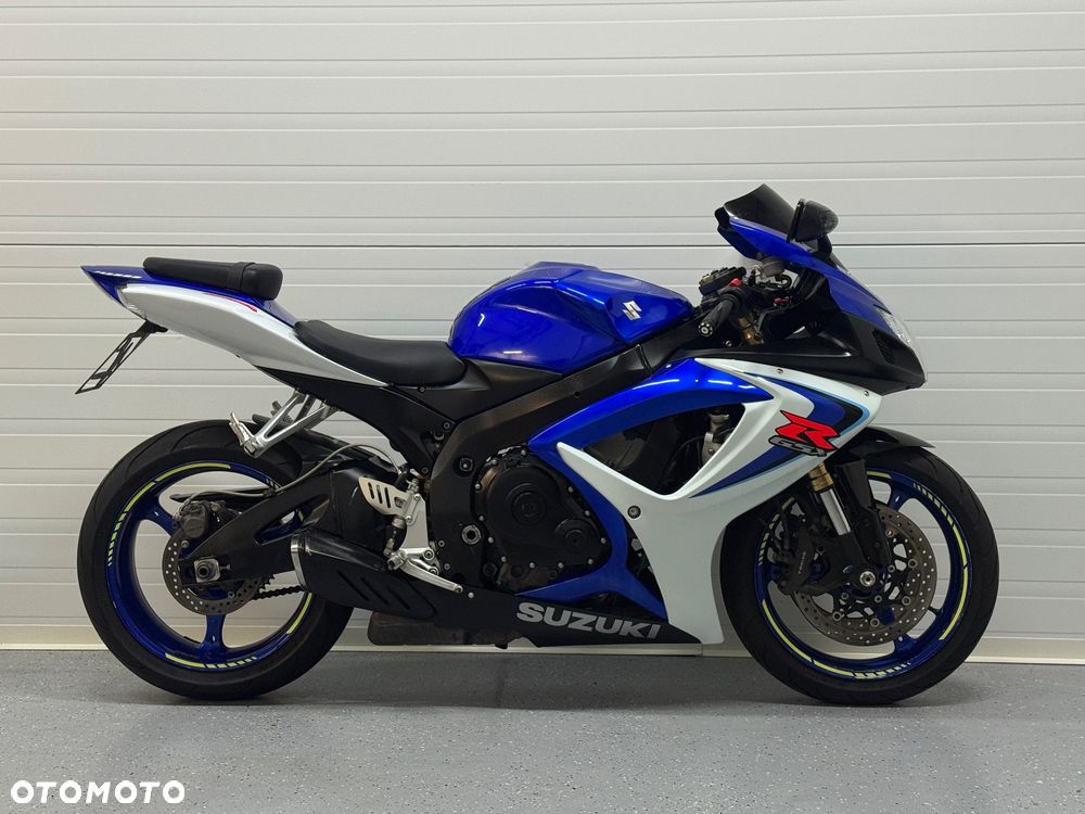 Suzuki GSX-R - 3