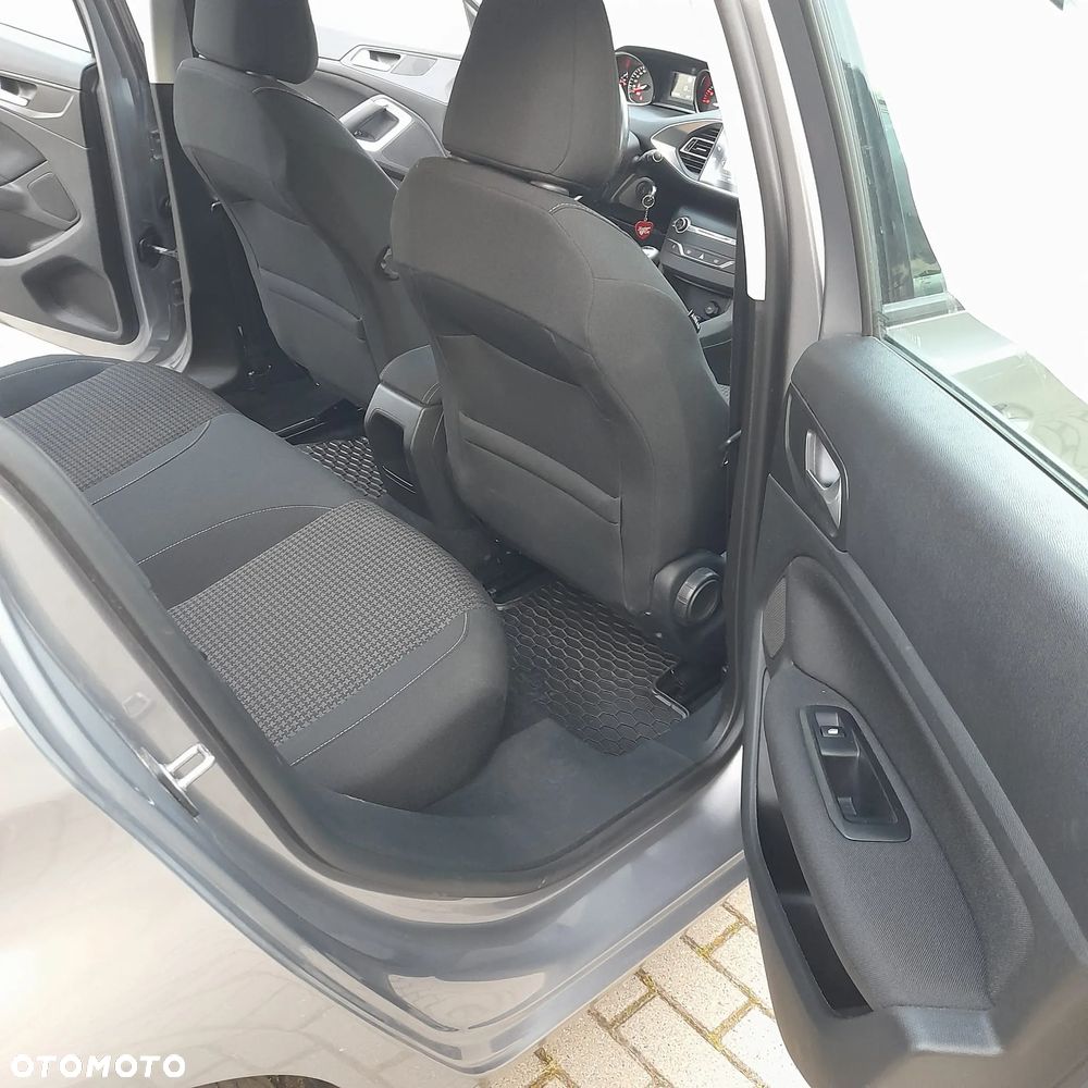 Peugeot 308 1.5 BlueHDi Active S&S - 13