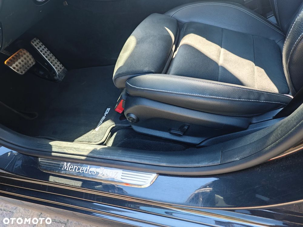 Mercedes-Benz Klasa E 300 Business Edition - 18