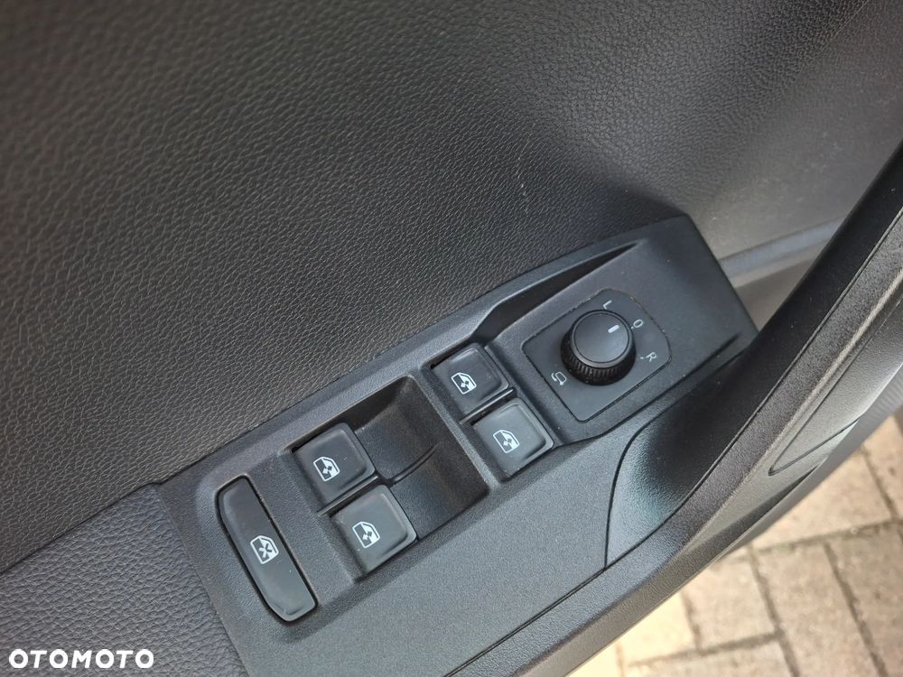 Seat Arona 1.0 TSI Style S&S DSG - 21