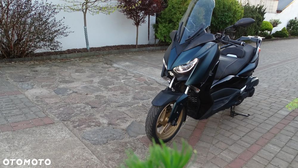 Yamaha X-max - 8