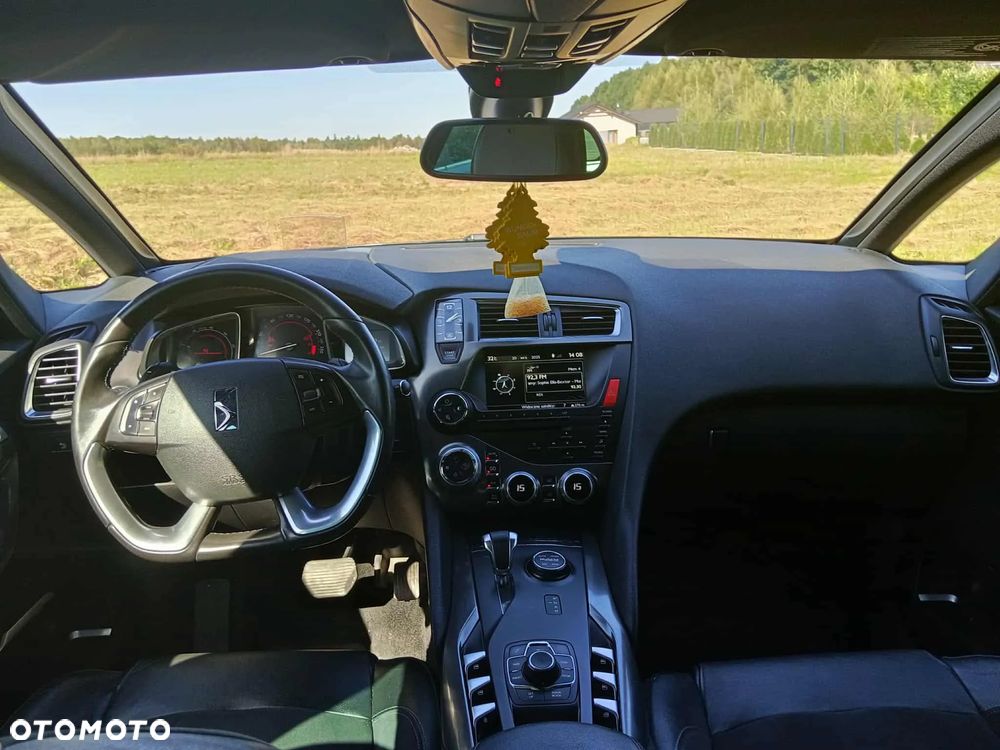 Citroën DS5 2.0 HDi Hybrid4 SoChic MCP - 11