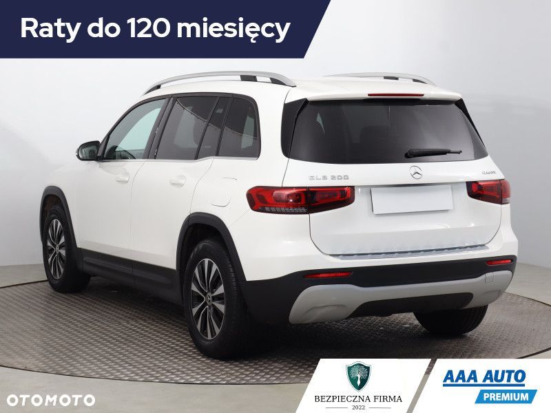 Mercedes-Benz GLB - 6