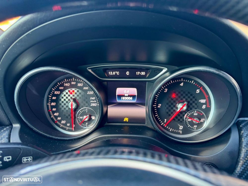 Mercedes-Benz A 180 d AMG Line - 40