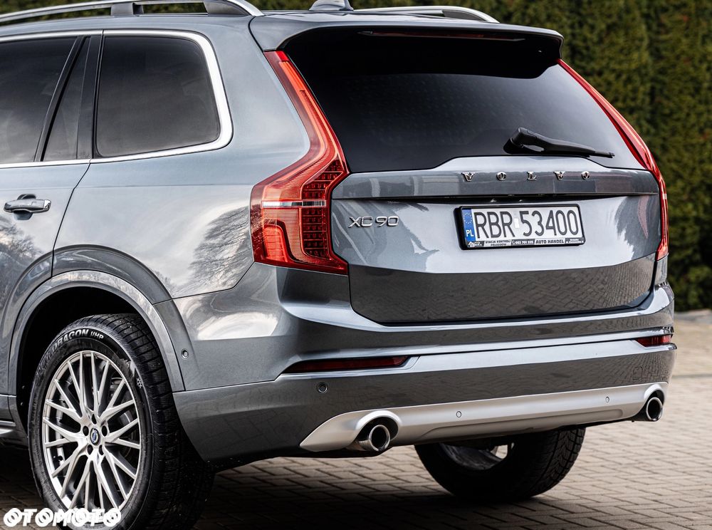 Volvo XC 90 B5 D AWD Geartronic Momentum Pro - 19