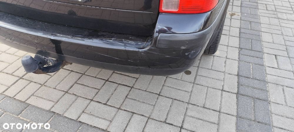 Volkswagen Passat 2.3 V5 Highline - 8