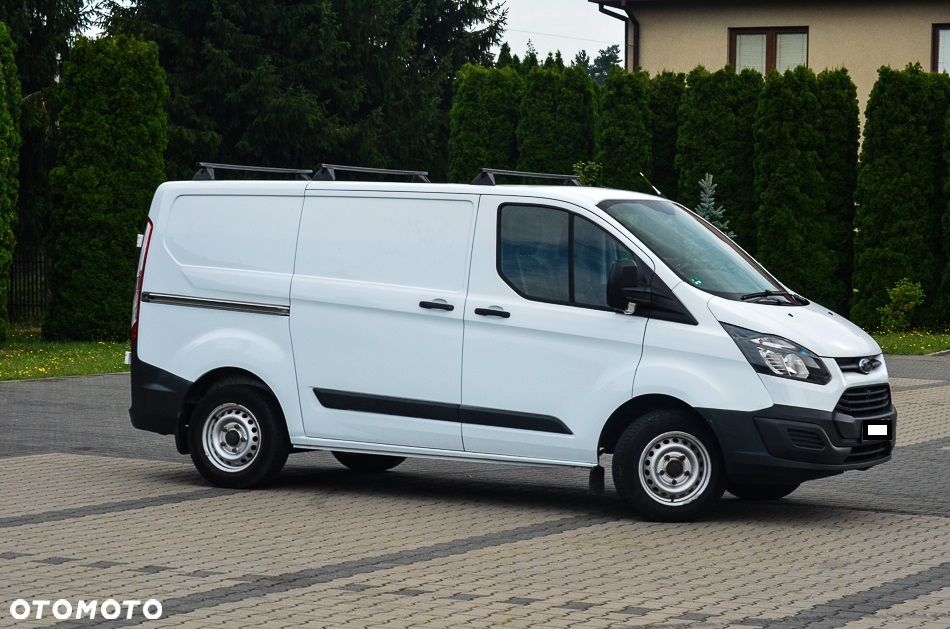 Ford Transit Custom - 11