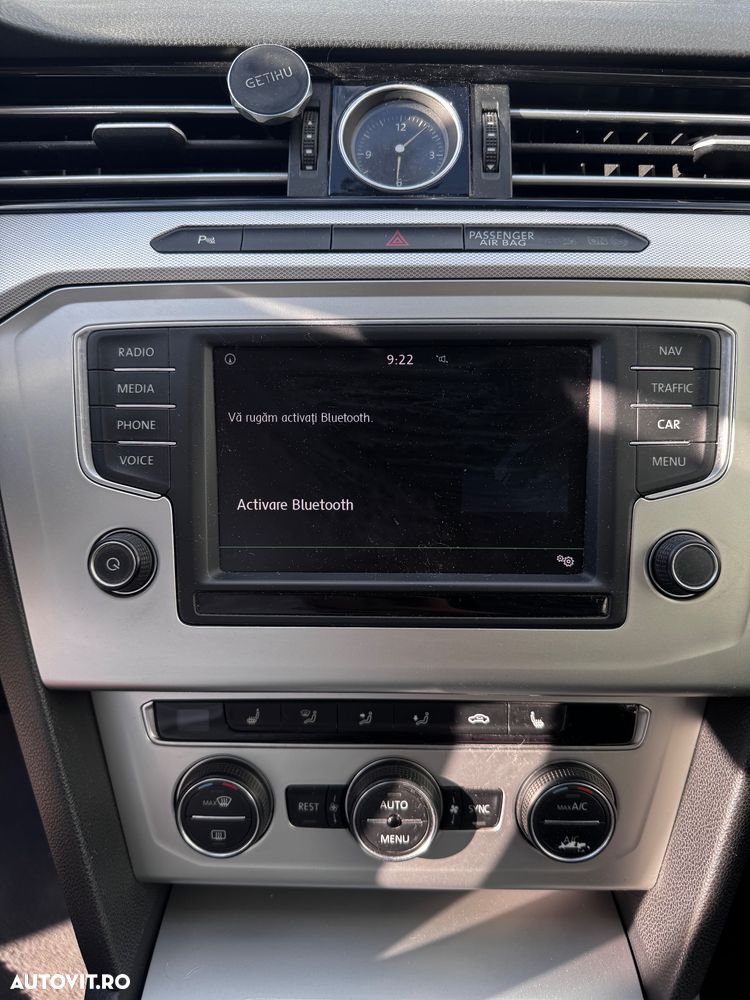 Volkswagen Passat 2.0 TDI Comfortline - 28