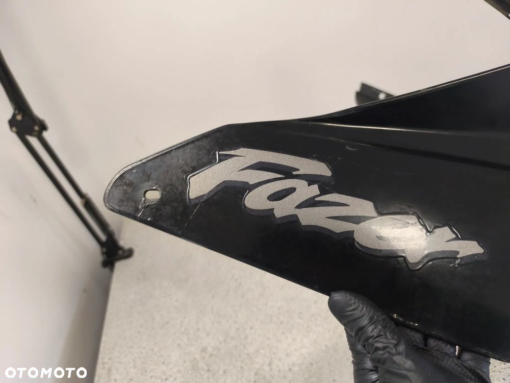 Czacha, czasza, owiewka przód, osłona lampy Yamaha FZS 600 FZS600 Fazer 600 - 16