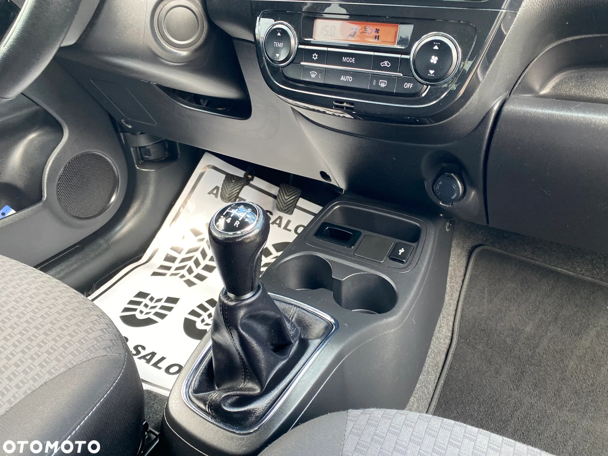 Mitsubishi Space Star 1.2 AS&G Intense - 20