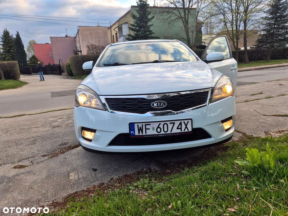 Kia Ceed 1.4 Comfort + - 2