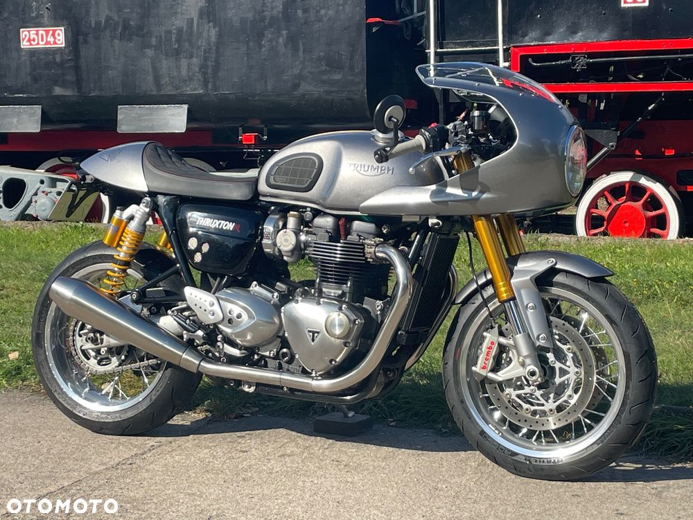 Triumph Thruxton - 5