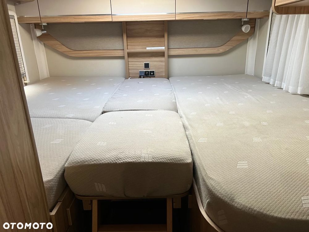 Hymer-Eriba T674CL - 11