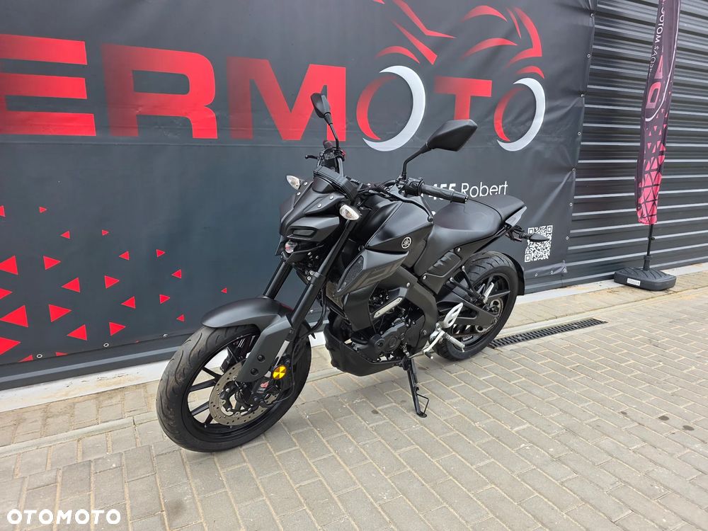 Yamaha MT - 28