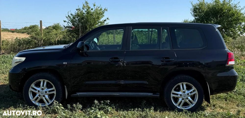 Toyota Land Cruiser V8 4.5 Aut Luxury - 31