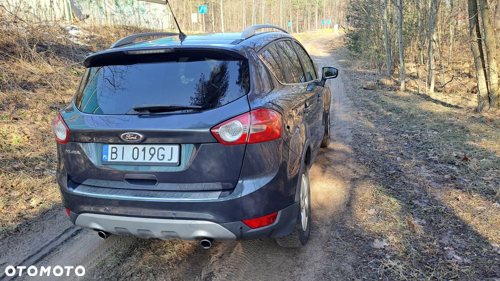 Ford Kuga 2.0 TDCi 4x4 Titanium - 4