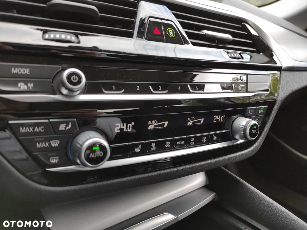 BMW Seria 5 - 11