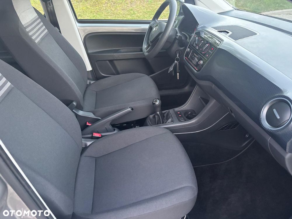 Volkswagen up! 1.0 high - 30