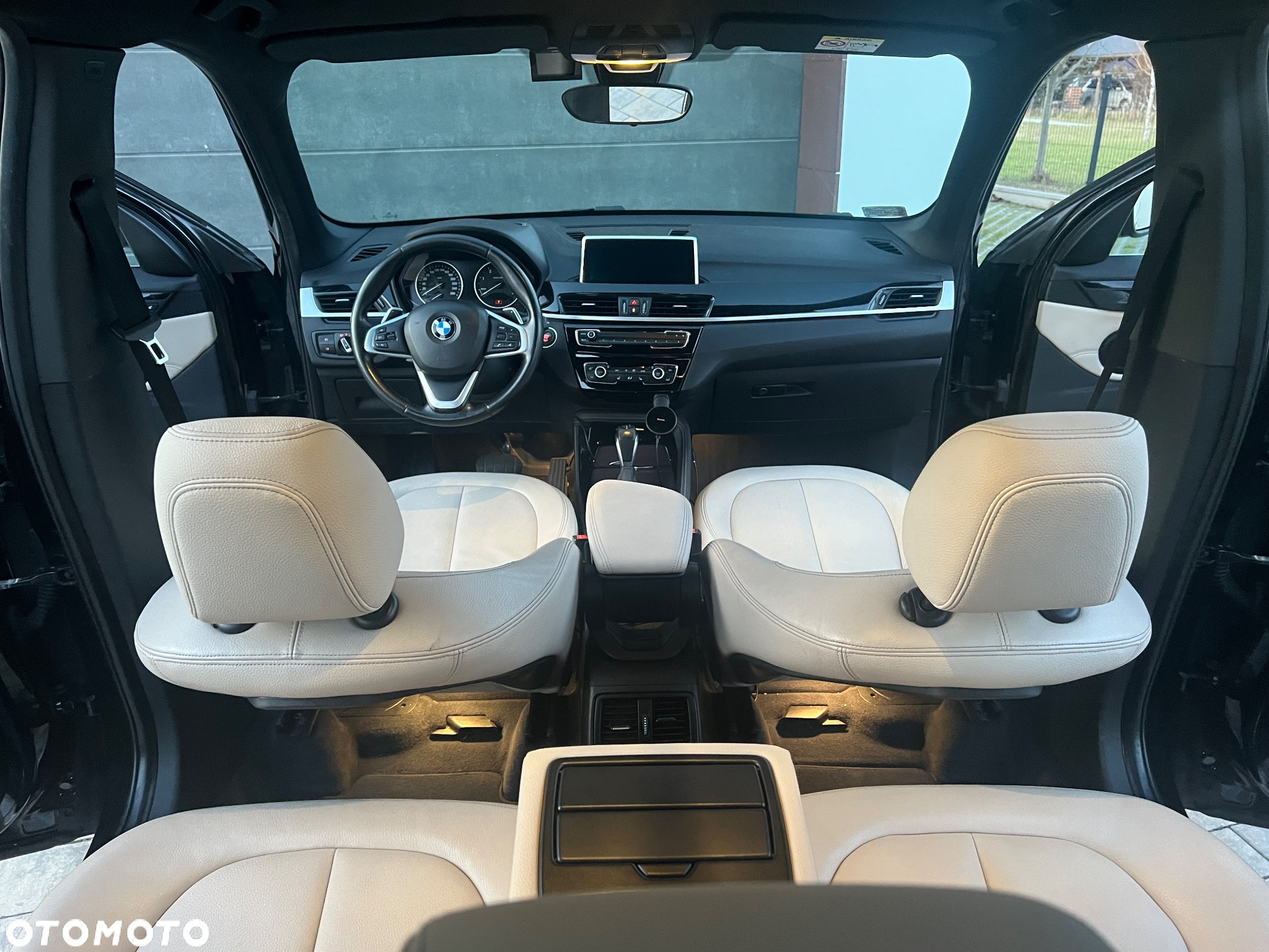 BMW X1 sDrive20d xLine - 14