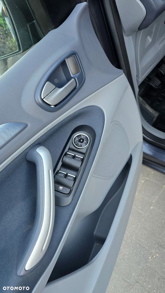 Ford S-Max 2.0 Viva Trend - 11
