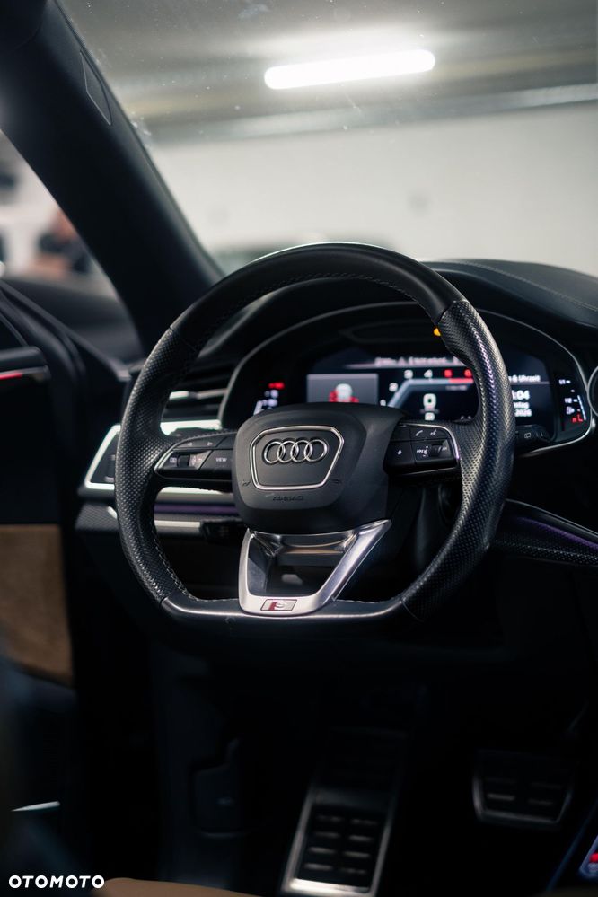 Audi SQ8 - 14