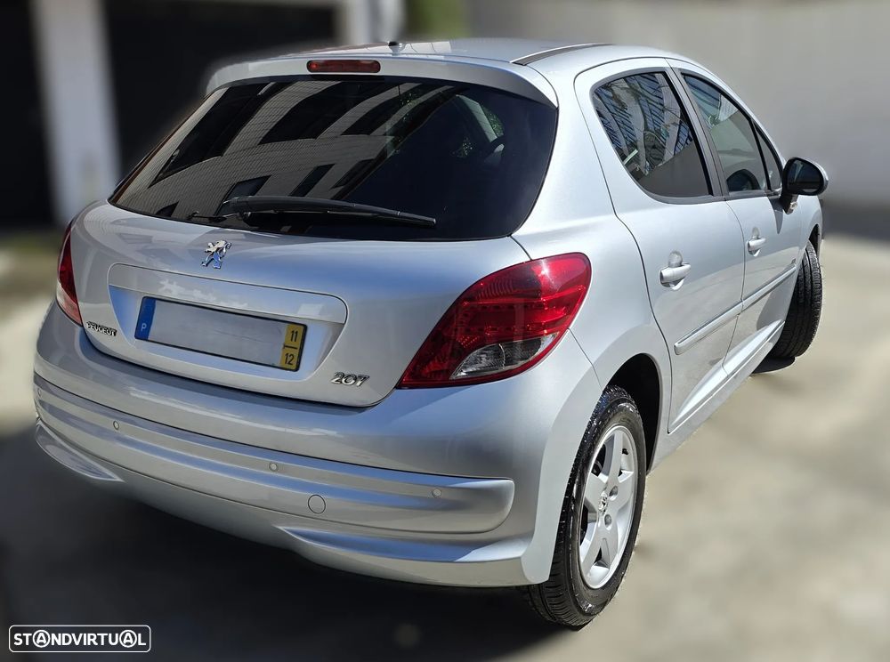 Peugeot 207 1.4 HDi Sport - 24