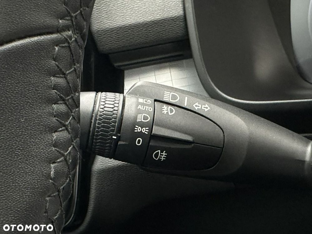 Volvo XC 40 T4 Plug-In Hybrid Core - 24