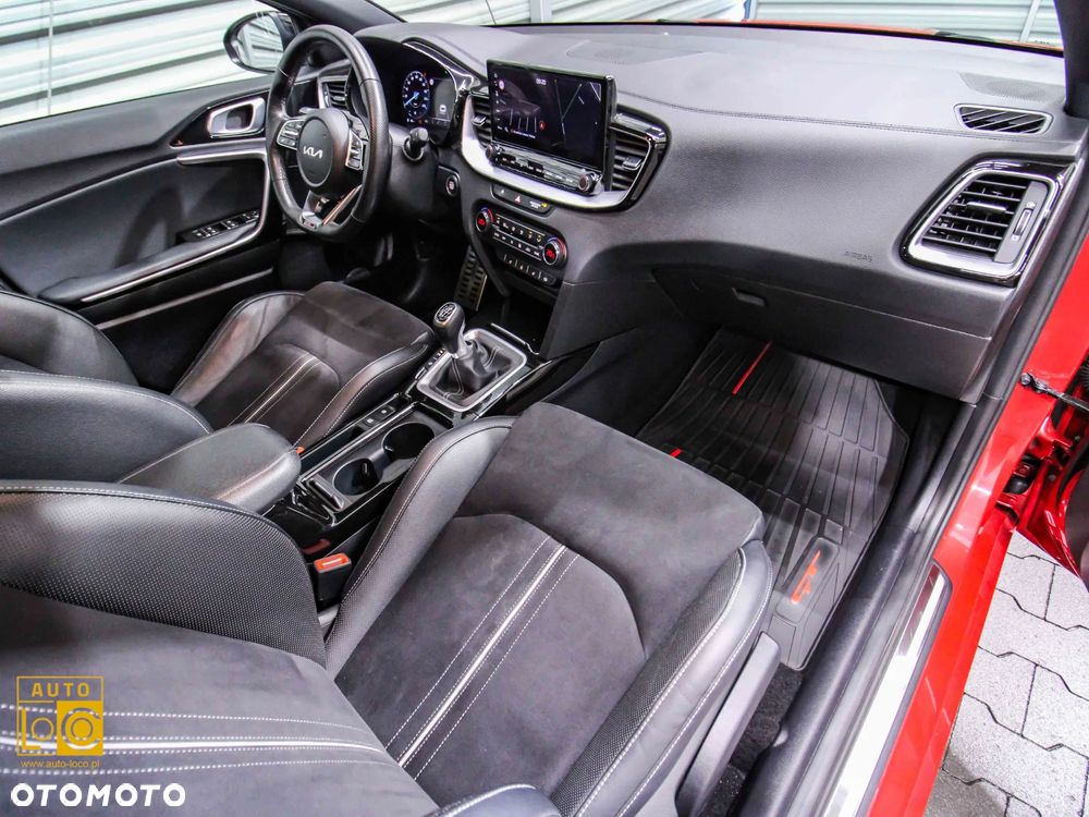 Kia ProCeed 1.5 T-GDI GT Line - 9