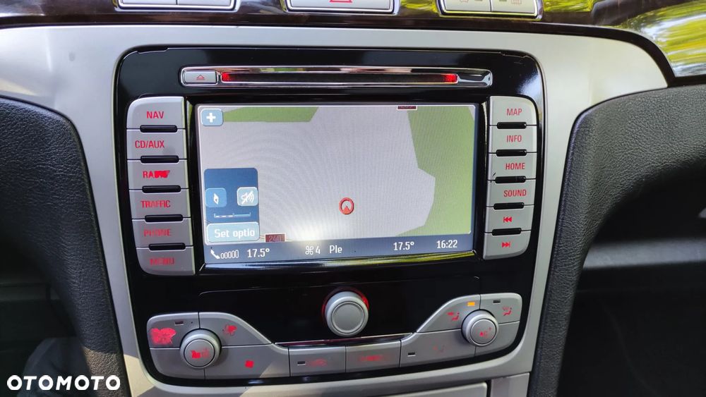 Ford Galaxy 2.0 TDCi Ghia - 27