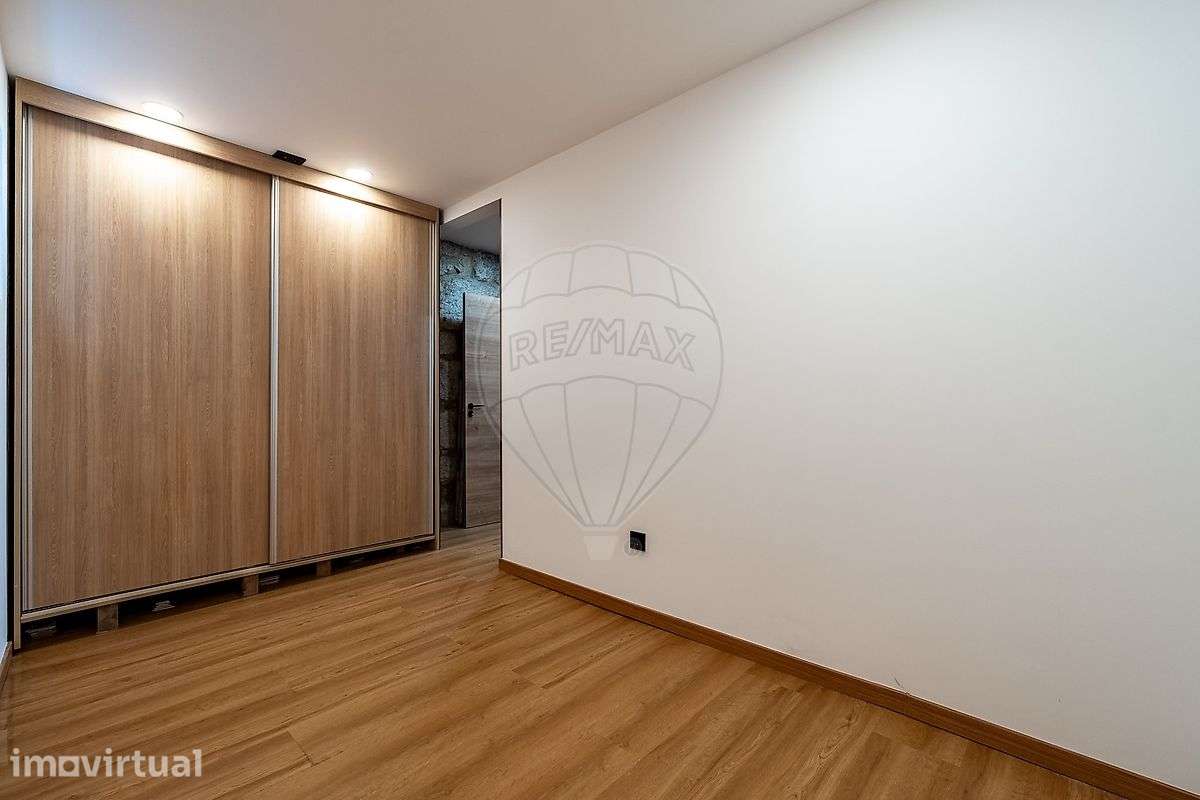 Apartamento T1 para arrendamento - Grande imagem: 2/23