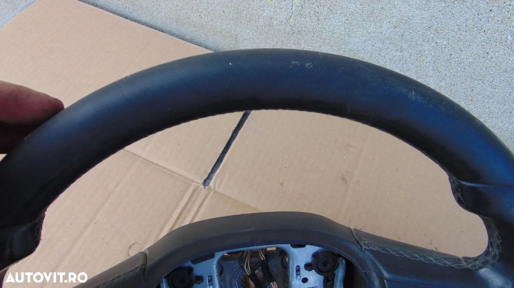 Volan piele cu comenzi si incalzire Opel Astra J an 2009-2015 cod 13351025 - 6