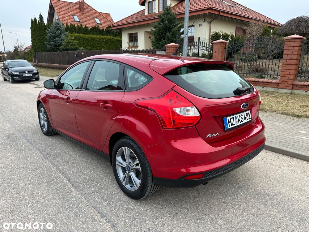 Ford Focus 1.0 EcoBoost Titanium - 11