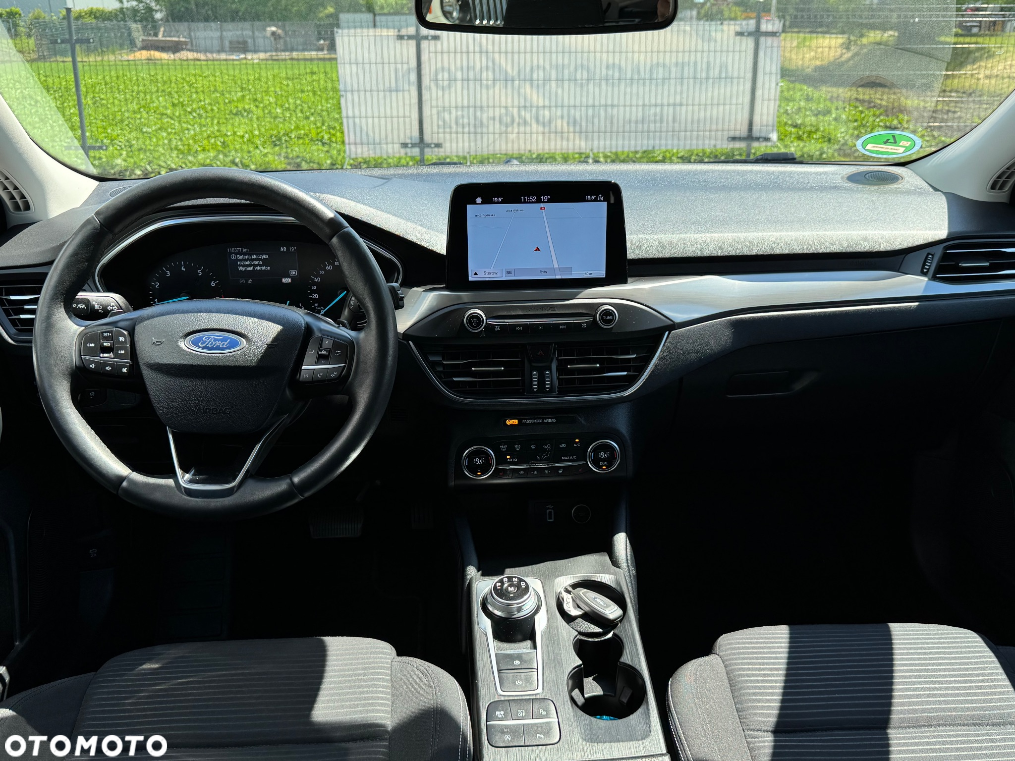 Ford Focus 1.0 EcoBoost Titanium - 26
