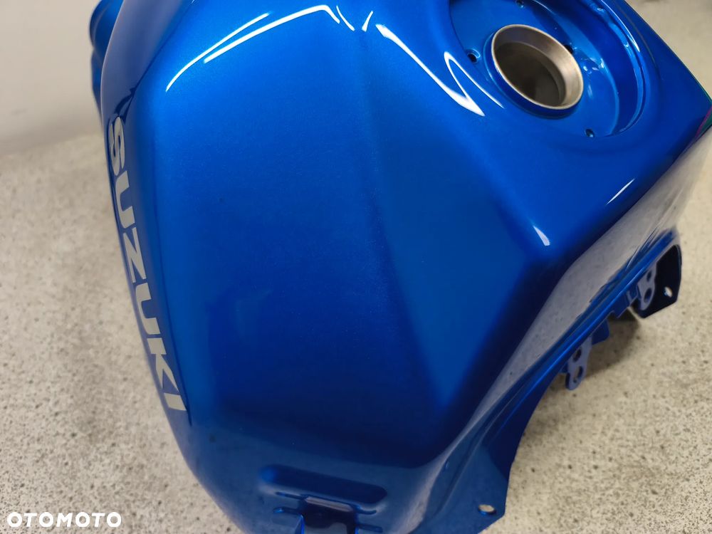 Bak, zbiornik paliwa Suzuki GSX-S 1000 GSXS 1000 GX - 21