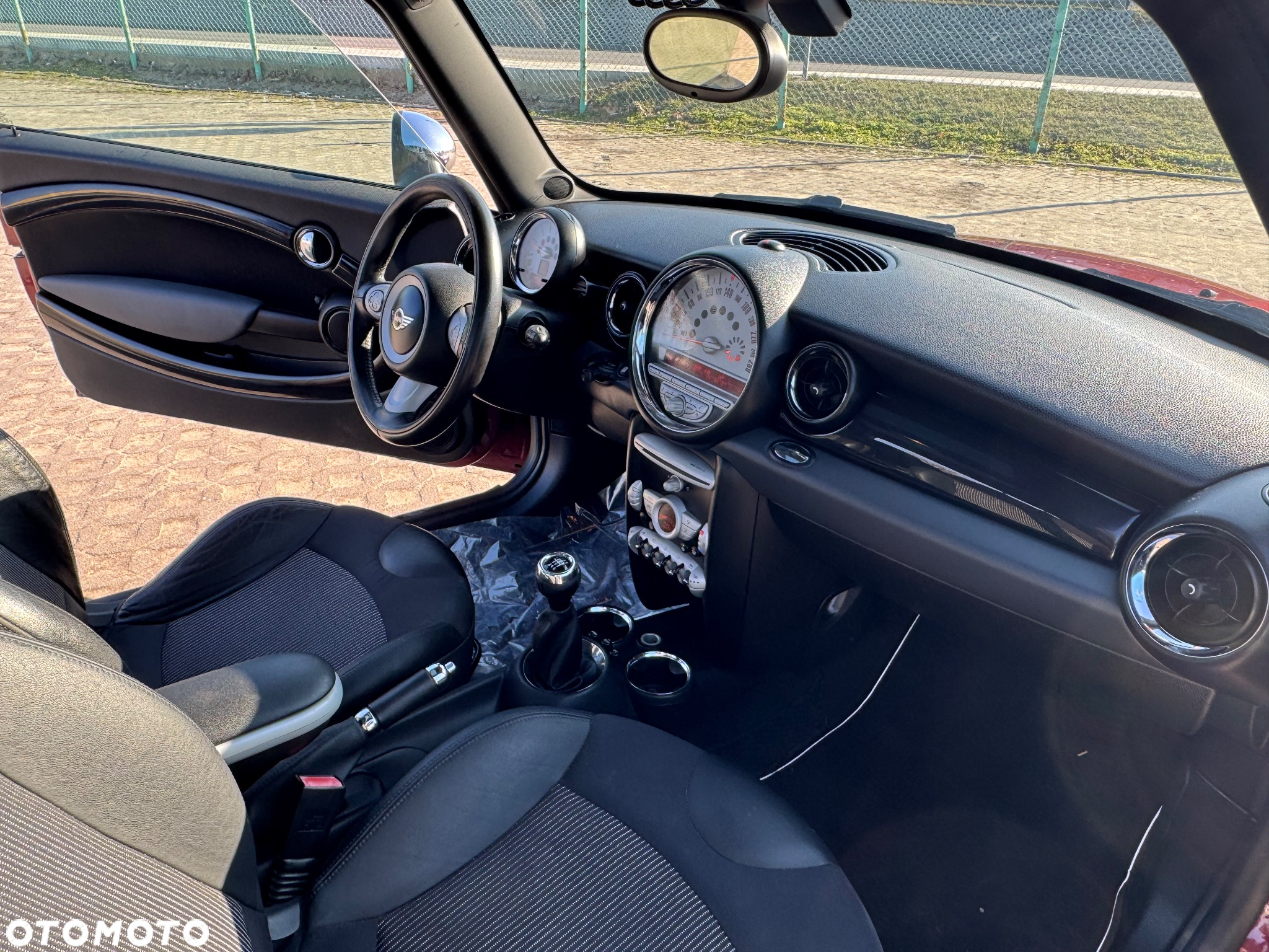 MINI Cooper - 12