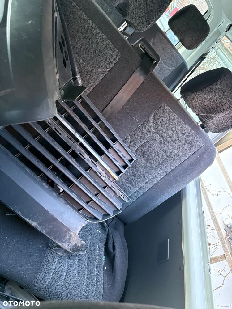 Volkswagen Transporter - 14