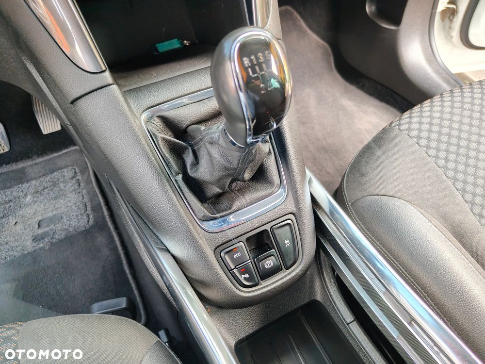 Opel Zafira - 30