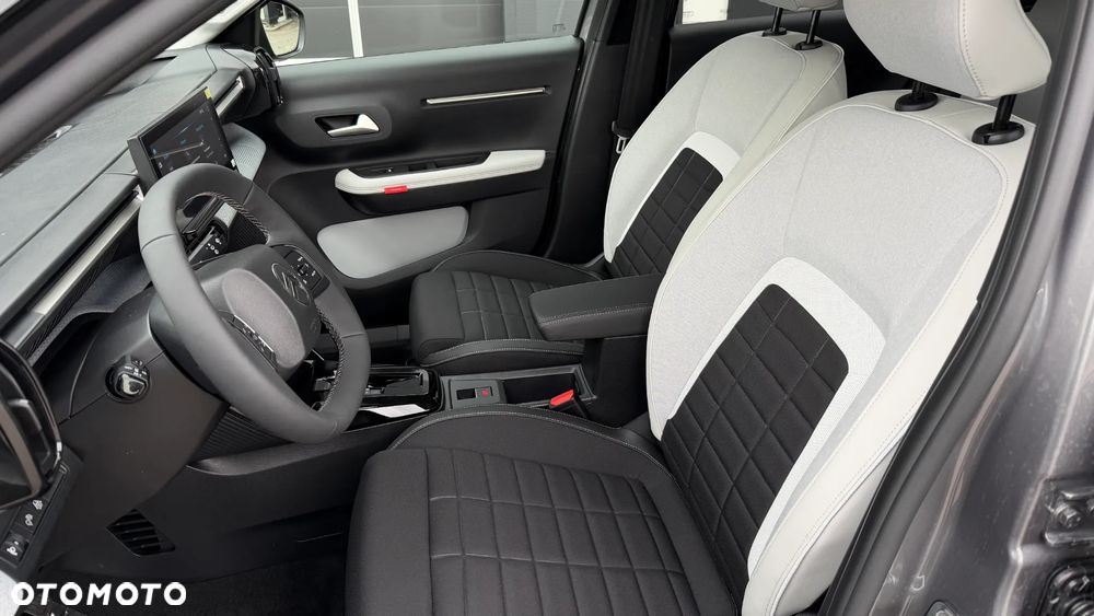 Citroën C3 1.2 mHEV Max - 8
