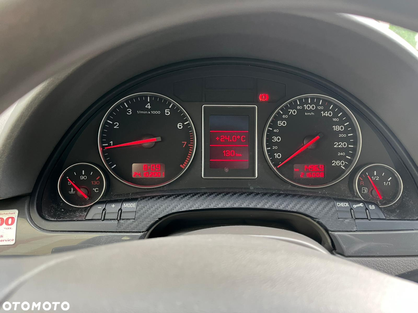 Audi A4 1.6 - 6