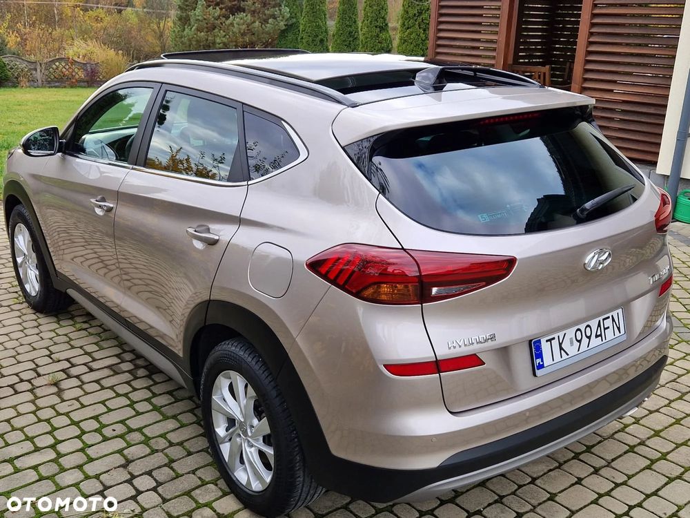 Hyundai Tucson 1.6 CRDi Comfort 2WD - 22