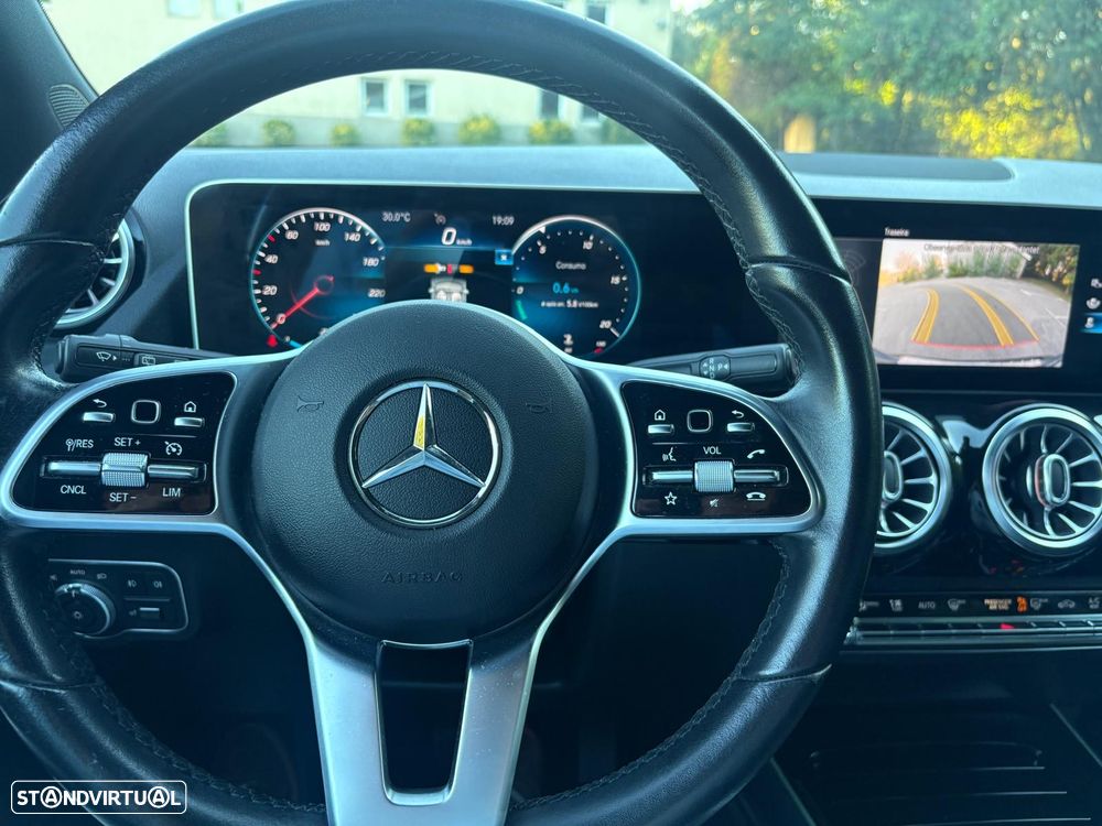 Mercedes-Benz GLA 200 7G-DCT Edition 2021 - 14