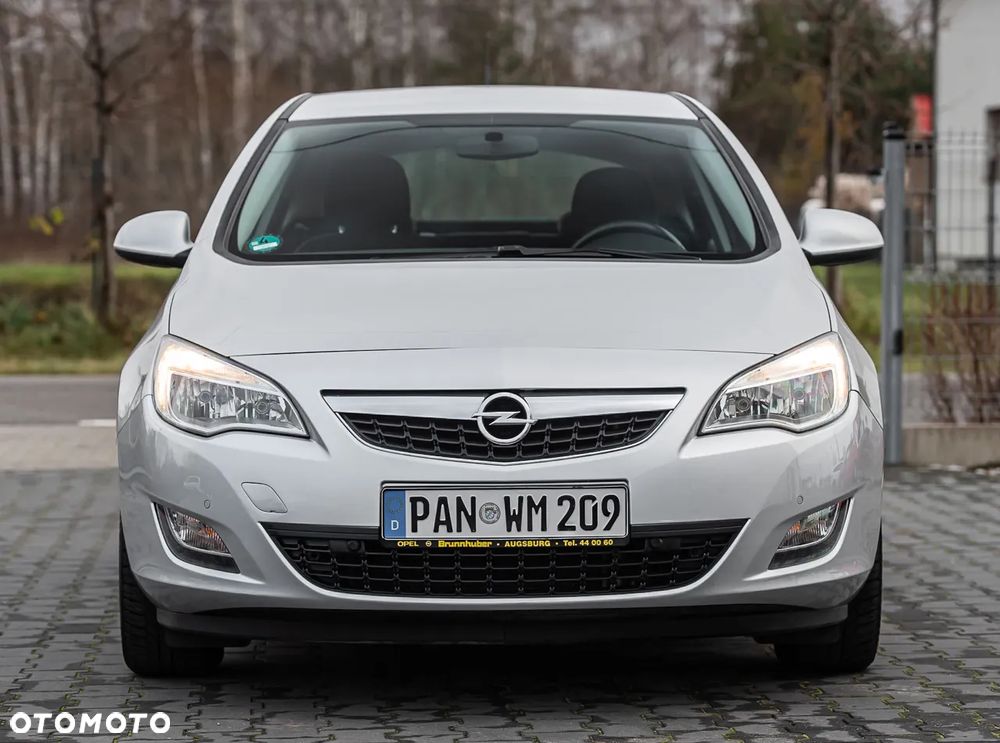 Opel Astra - 4