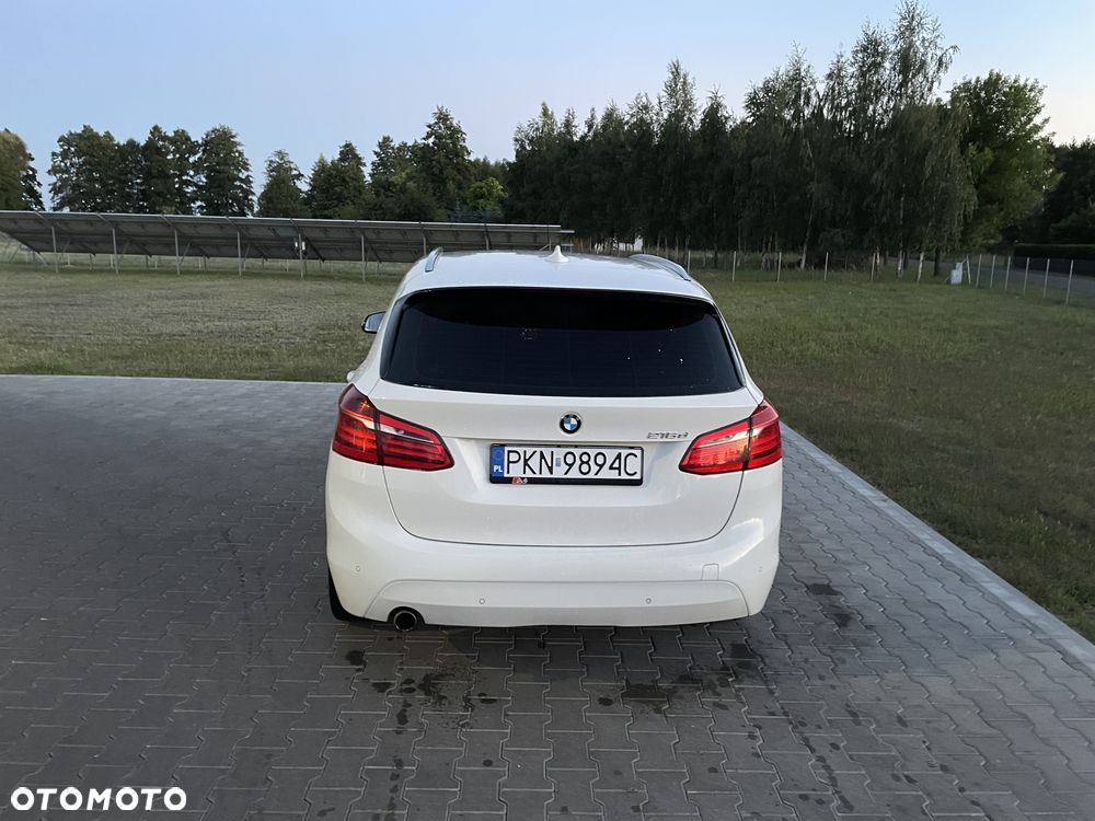 BMW Seria 2 216d Advantage - 4