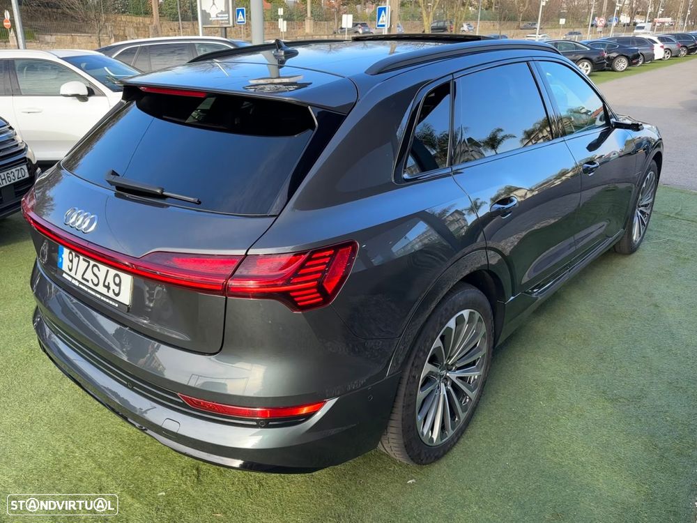 Audi e-tron 55 quattro S line - 13