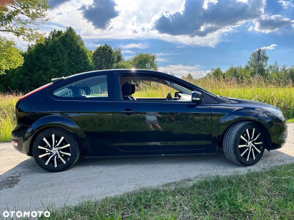 Ford Focus 1.6 Trend - 4