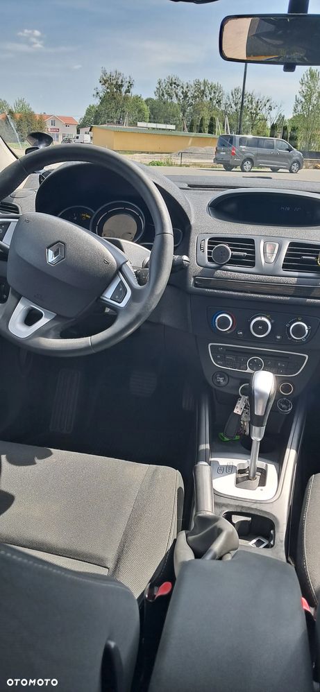 Renault Megane 1.5 dCi Dynamique EDC - 12