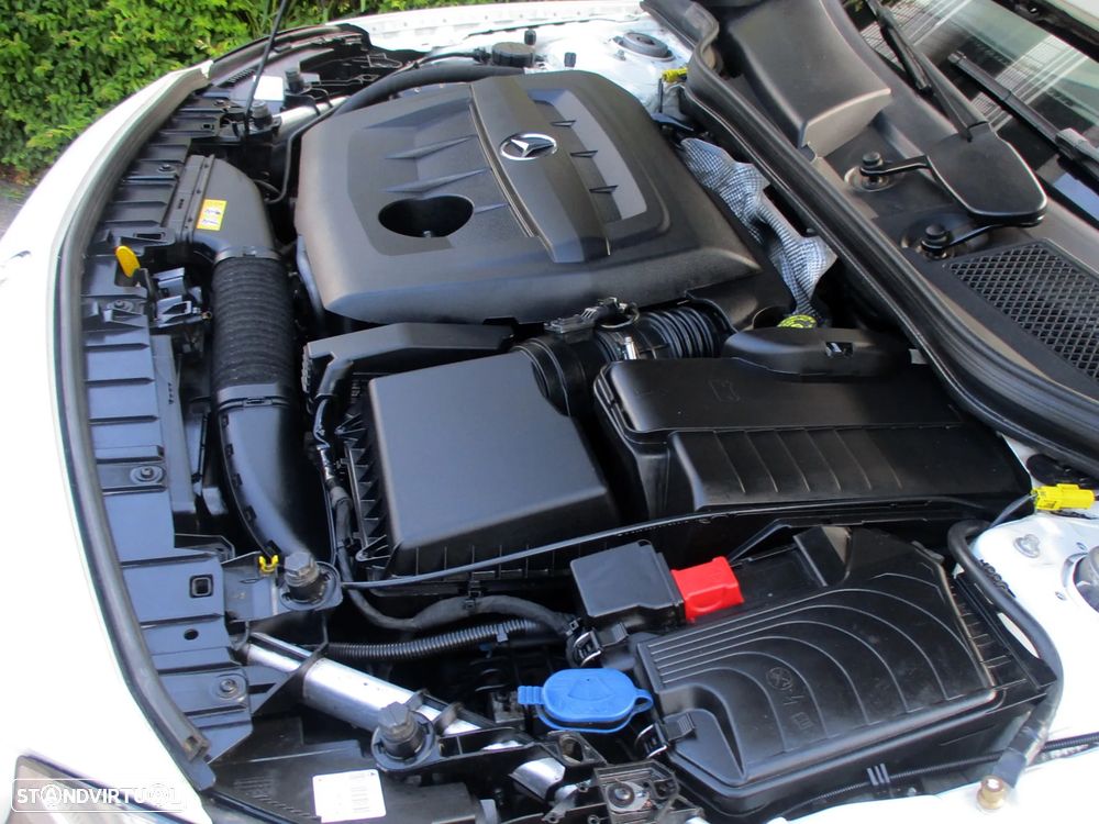 Mercedes-Benz GLA 180 d 7G-DCT Style - 41