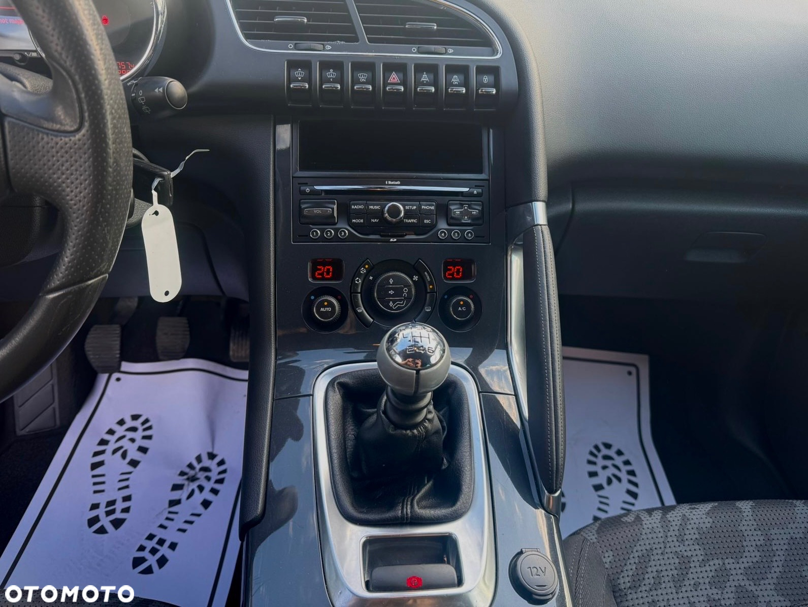 Peugeot 3008 1.6 Premium - 18